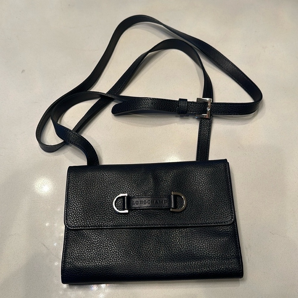 Longchamp crossbody wallet bag.